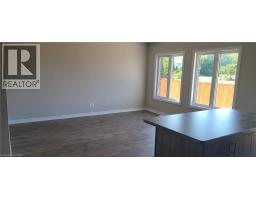 17 RENFREW Trail - 2