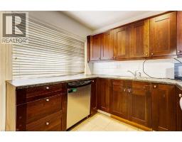16 WOODWARD Avenue - 14