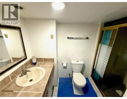 17 LYONS Avenue - 19