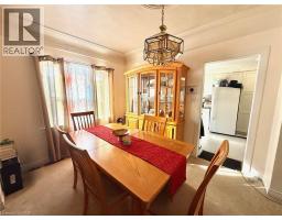 17 LYONS Avenue - 4