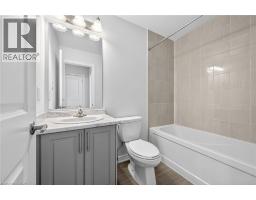 33 ADMIRAL Road - 33