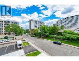 67 CAROLINE Street S UnitNo. 302 (B) - 34