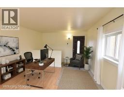 682 MOHAWK Road W - 18
