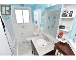 682 MOHAWK Road W - 28