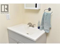 682 MOHAWK Road W - 32