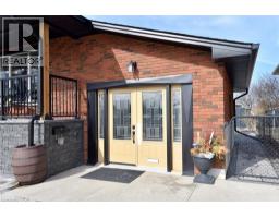 682 MOHAWK Road W - 40