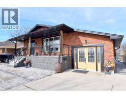 682 MOHAWK Road W - 6