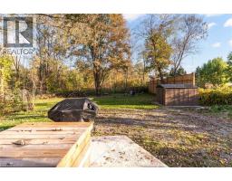 8 MOUNTSBERG Road - 15