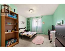 31 KINROSS Street UnitNo. 1 - 17
