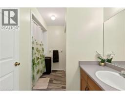31 KINROSS Street UnitNo. 1 - 22