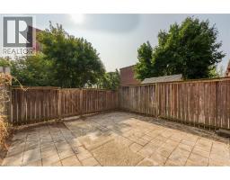 36 MACKLIN Street N - 19