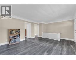 36 MACKLIN Street N - 9