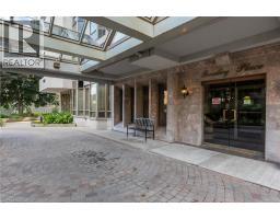 67 CAROLINE Street S UnitNo. 13A - 5
