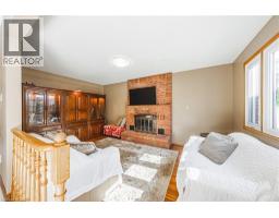 19 GLENHAVEN Court - 7