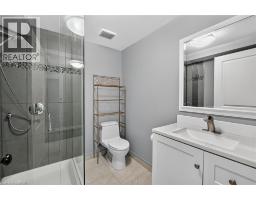 40 PARKWOOD Road - 44