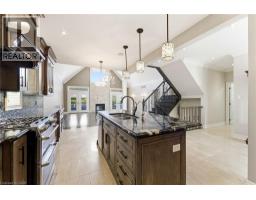 85 HILLCROFT Drive - 18