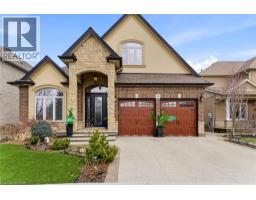 85 HILLCROFT Drive - 3