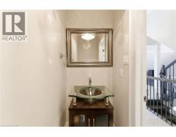 85 HILLCROFT Drive - 38