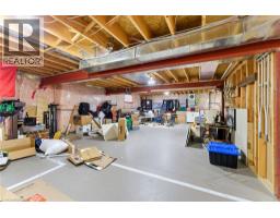 85 HILLCROFT Drive - 42