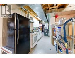 85 HILLCROFT Drive - 43