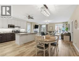 104 ANASTASIA Boulevard - 10