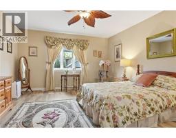 104 ANASTASIA Boulevard - 21