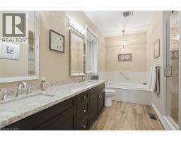 104 ANASTASIA Boulevard - 23