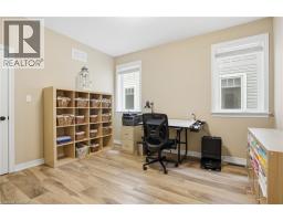 104 ANASTASIA Boulevard - 26