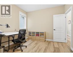 104 ANASTASIA Boulevard - 27