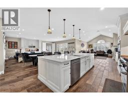 5499 ATTEMA Crescent - 11