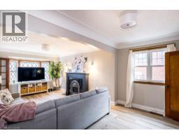 143 HUXLEY Avenue S - 7
