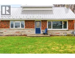 1767 CENTRE Road - 3
