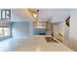 64 SOHO Street - 3