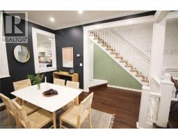 153 WELLINGTON Street N - 14