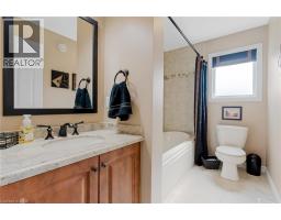 228 GLENARIFF Drive - 10