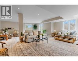 228 GLENARIFF Drive - 34