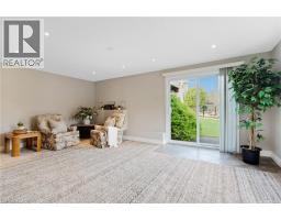 228 GLENARIFF Drive - 36