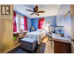 1864 CORONATION Boulevard - 23