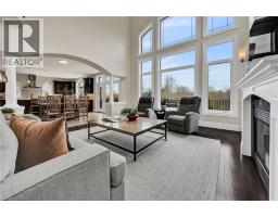 1128 MOLESWORTH Street - 13