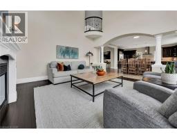 1128 MOLESWORTH Street - 14