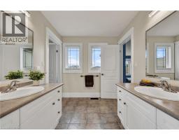 1128 MOLESWORTH Street - 27