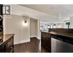 1128 MOLESWORTH Street - 36