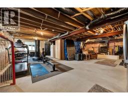 1128 MOLESWORTH Street - 37