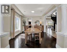 1128 MOLESWORTH Street - 8