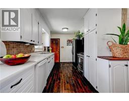 750 ELIZABETH Street E - 10