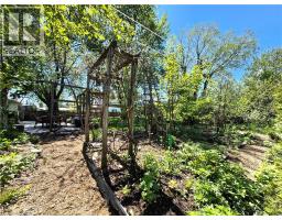 750 ELIZABETH Street E - 45