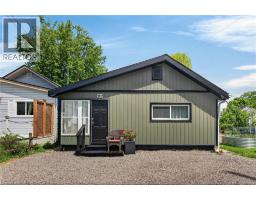 3824 ROXBOROUGH Avenue - 3