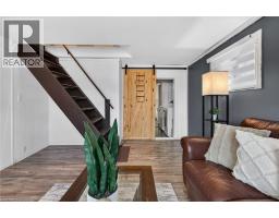 3824 ROXBOROUGH Avenue - 34