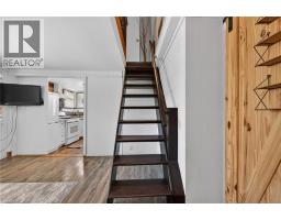 3824 ROXBOROUGH Avenue - 38