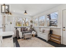 123 MAIN Street W - 18